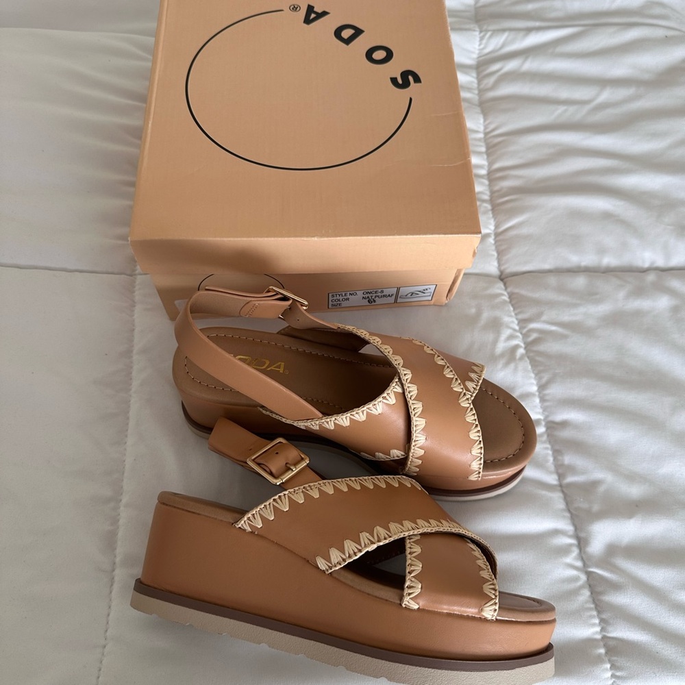 Soda Women's Tan Platform Sandals
